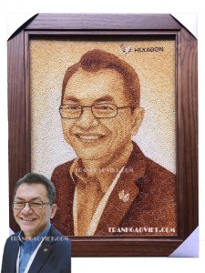 Tranh chân dung khách đặt tặng sếp