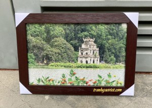 Tranh gạo màu Tháp rùa Hà Nội